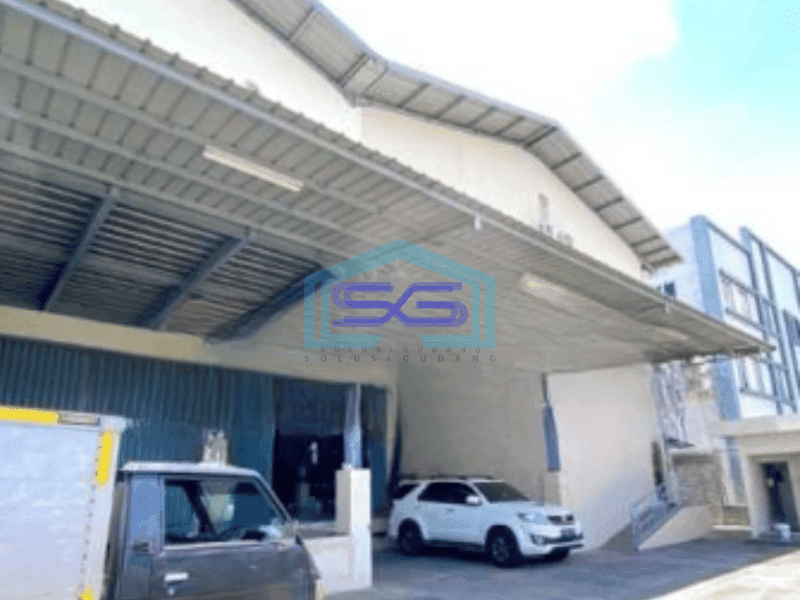 Disewakan Gudang Ada Lift Barang Luas Tanah 1800 m² Lokasi Marunda Jakarta Utara