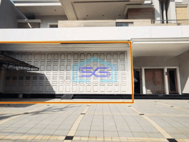 Disewakan Ruko Siap Pakai di Gajahmada Semarang Luas 360m2