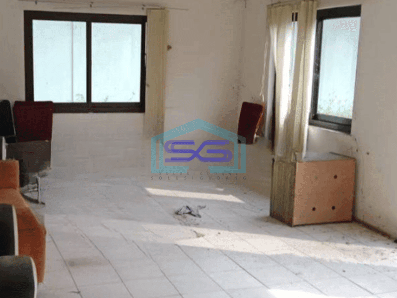 Dijual Gudang Akses Container Luas Bangunan  2016 m² di Curug Tangerang