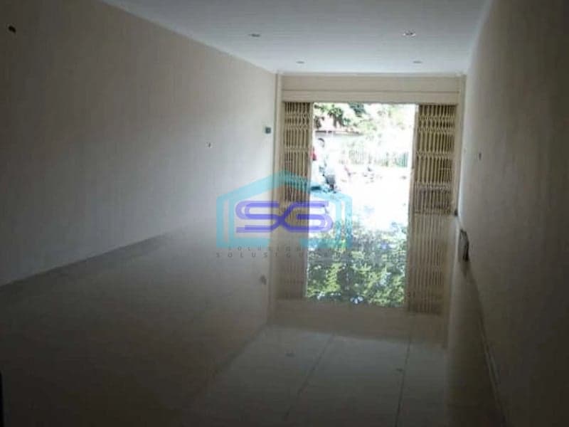 Disewakan Ruko Strategis Pos Pengumben, Jakarta Barat Luas Bangunan 280m2