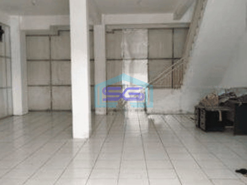 Disewakan Ruko Menganti, Wiyung Lebar 7.4m Cocok Untuk Gudang, Dekat Mastrip Surabaya
