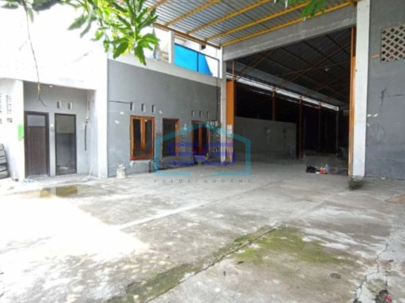 Disewakan Gudang Bagus Strategis Siap Pakai di Dekat Jalan Slamet Riyadi Kerten Laweyan solo Jawa Tengah LB 700m2