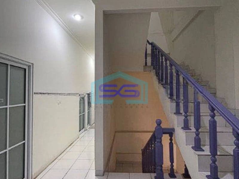 Disewakan Ruko di Pinggir Jalan Raya Cilandak Jakarta Selatan LB 420m2