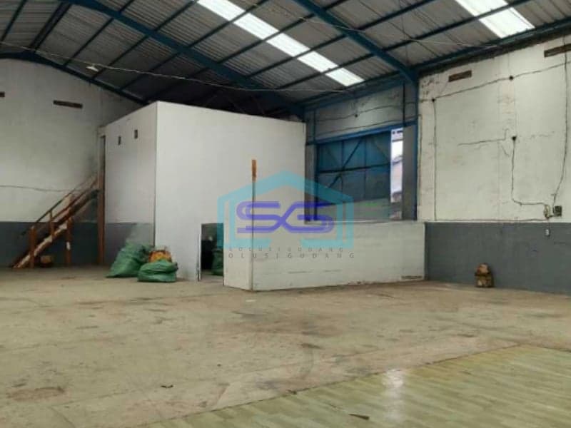 Disewakan Gudang Lokasi Strategis di Legok Tangerang Luas Tanah  500 m²