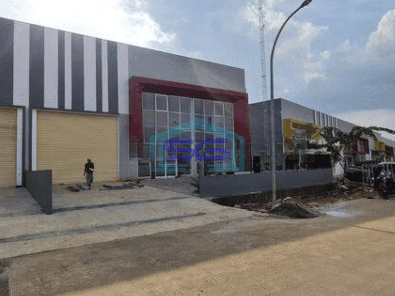 Disewakan Gudang Komersial Strategis di Legok Tangerang