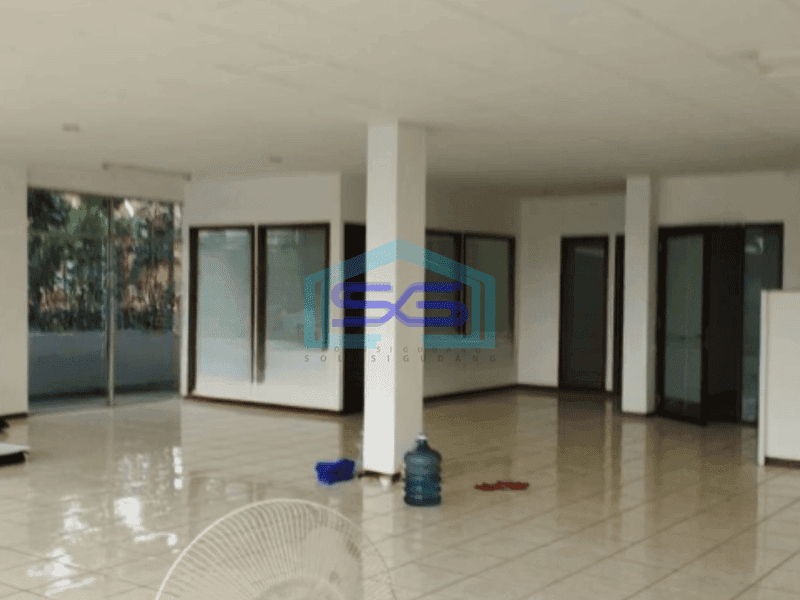 Disewakan Ruko Gandeng Luas Tanah 560 m² di Pasar Minggu Jakarta Selatan