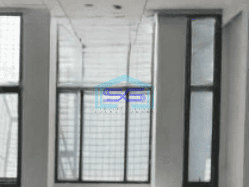 Disewakan Ruko di Jalan Raya Kelapa Gading Jakarta Utara Luas Bangunan  210 m²