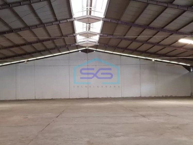 Disewakan gudang di pelumpang jakarta utara luas 800m,1800m, 500m dan 200m