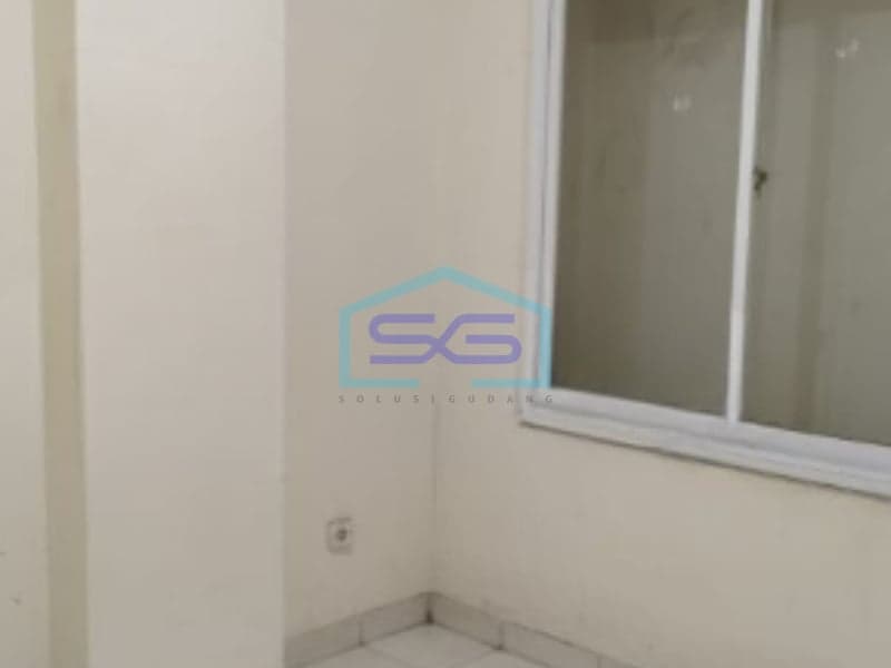 For Rent Spacious 2-Story Shophouse 100 m² Building Area in West Jakarta