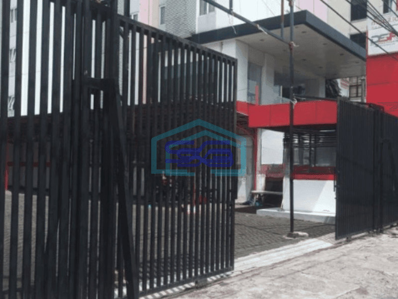 Dijual Ruang Usaha Komersial Raya Arjuna, Surabaya Pusat Luas Bangunan 252 m²