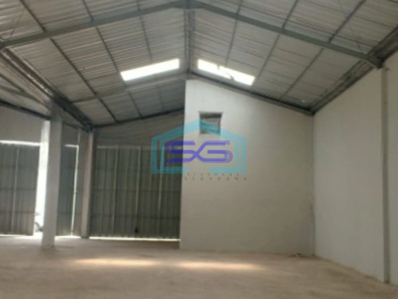 Disewakan Gudang Luas Tanah  500 m² Lokasi Jurumudi Tangerang