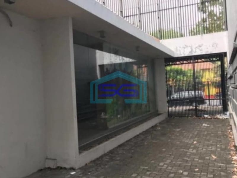 Disewakan Ruang Usaha di Jalan Ambengan Surabaya Strategis Luas Bangunan 500m2