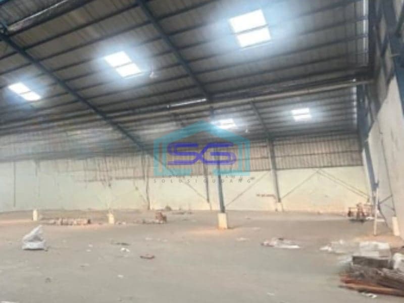 Disewakan Gudang Akses Container 40 Feet di Tangerang