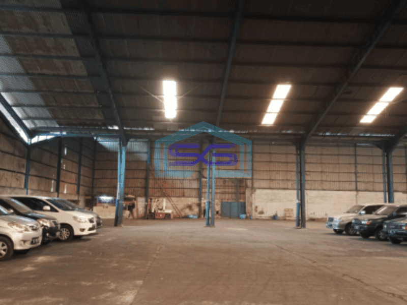 Disewakan Gudang di Karawaci Tangerang Luas Tanah 4820 m² Ada Loading Dock