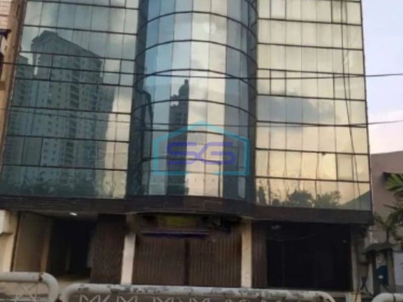 Two Cheap Office Units for Sale in Kemayoran, Central Jakarta FL 2,000 sqm