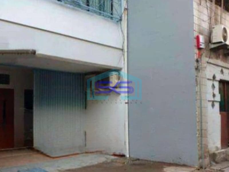 Disewakan Ruko di Pangeran Jayakarta Jakarta Pusat Luas Bangunan 229 m²