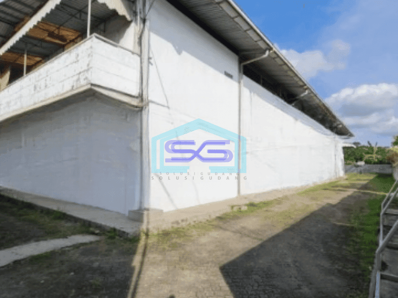 Dijual Gudang Akses Container 40 Feet di Periuk Tangerang Luas Bangunan 1000 m²