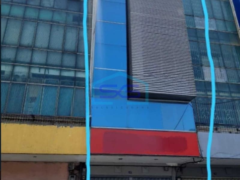 For Rent Shop House in Penjaringan, North Jakarta Land Area 67 m2