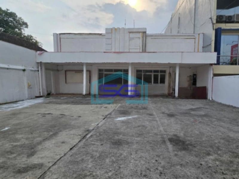 Disewakan Ruang Usaha Strategis Pusat Kota Di Purwosari Laweyan Solo LT 589m2
