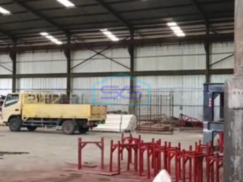 Disewakan Gudang Siap Pakai Di Jatiimulya Bekasi Barat Luas Bangunan  1300 m²