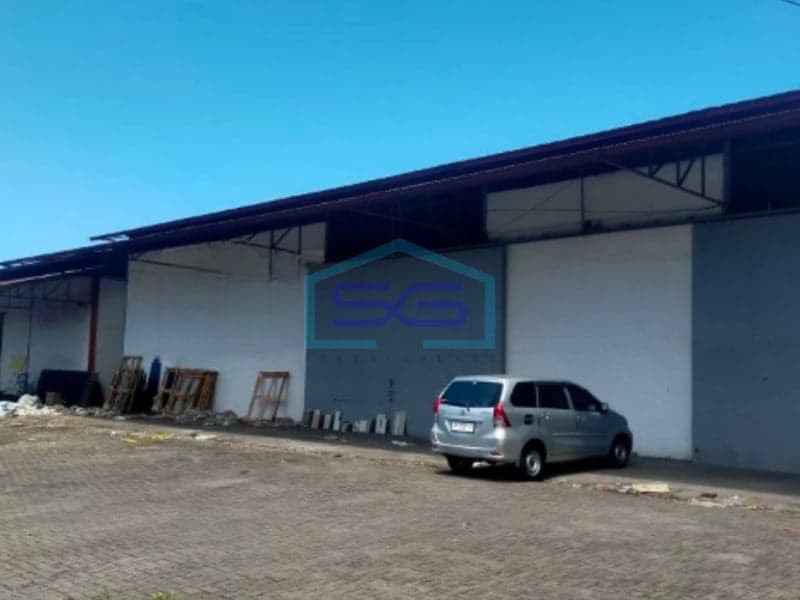 Disewakan Gudang Dekat Jalan Raya di Bitung Tengah, Sulawesi Utara LB 1000 m²