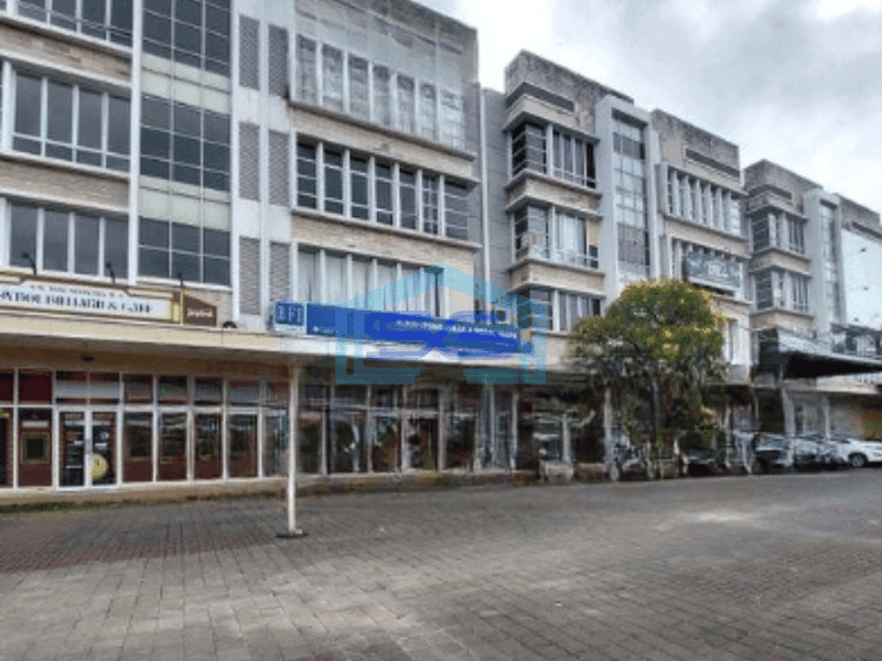 Disewakan Ruko Lokasi Bebas Banjir Luas Tanah  330 m² di Harapan Indah Bekasi