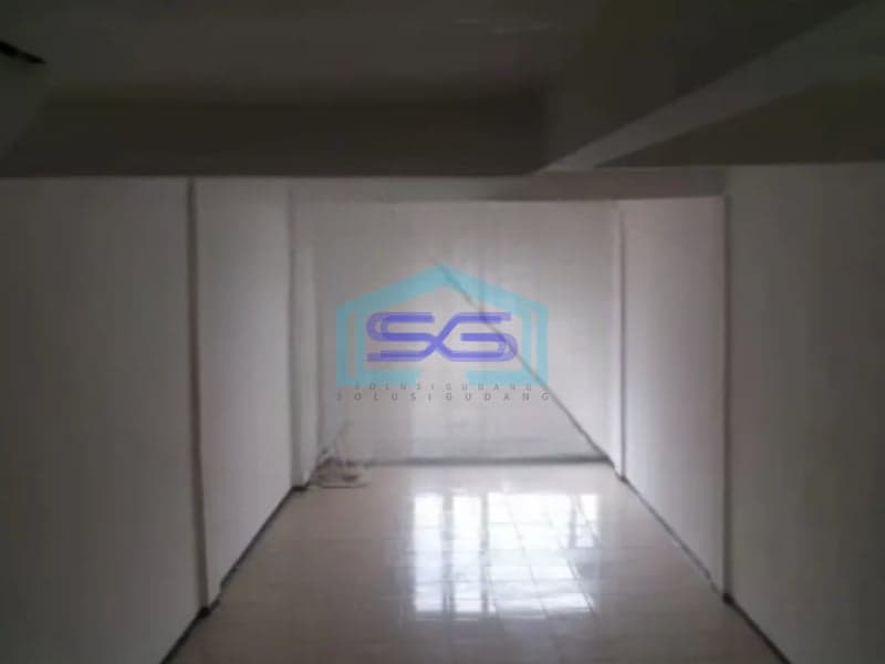 Disewakan Ruko 2 Lantai Luas Bangunan 166 m² Lokasi Sukun Malang