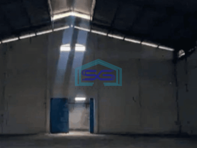 Dijual Cepat Gudang Siap Pakai Luas Bangunan 2600 m² di Sangiang Jaya Tangerang
