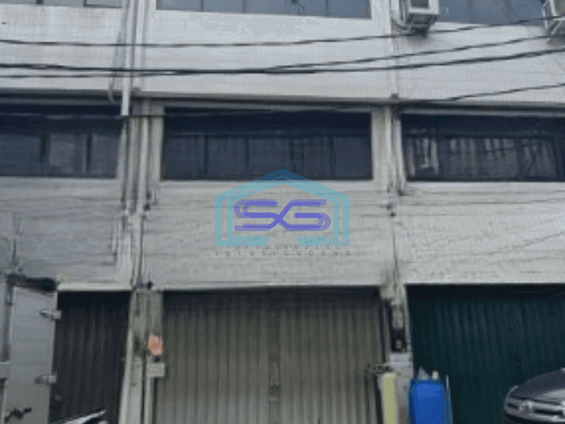 Disewakan Ruko Siap Pakai Luas Bangunan  240 m² di Teluk Gong Jakarta Utara