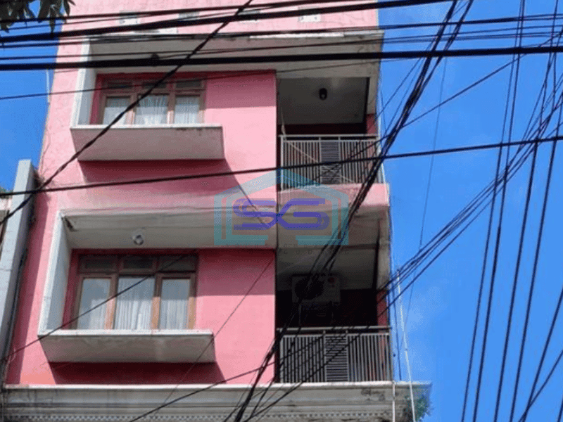 Dijual Ruko Lokasi Strategis Luas Bangunan  360 m² di Buah Batu Bandung