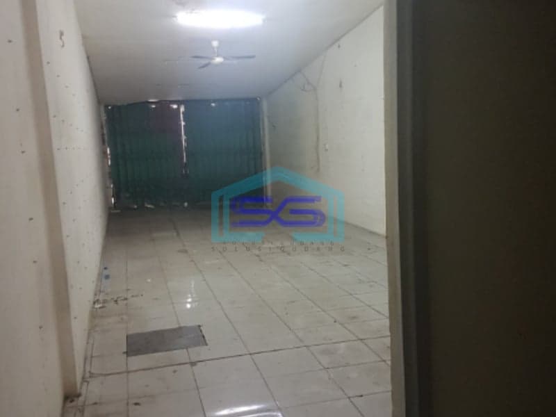 Disewakan Ruko di Jembatan Lima Jakarta Barat Luas Bangunan 224m2