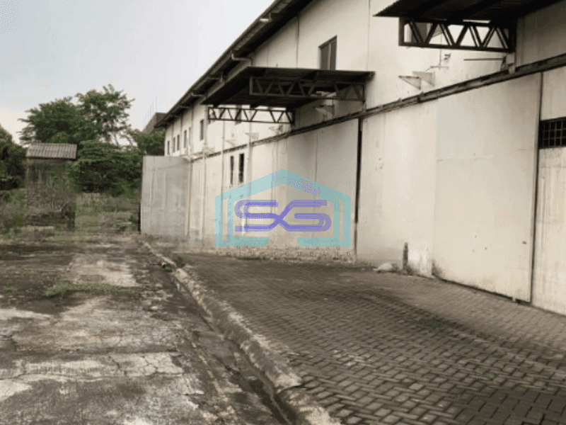Dijual Pabrik Luas Bangunan 5370 m² Lokasi Strategis di Pulo Gadung Jakarta Timur