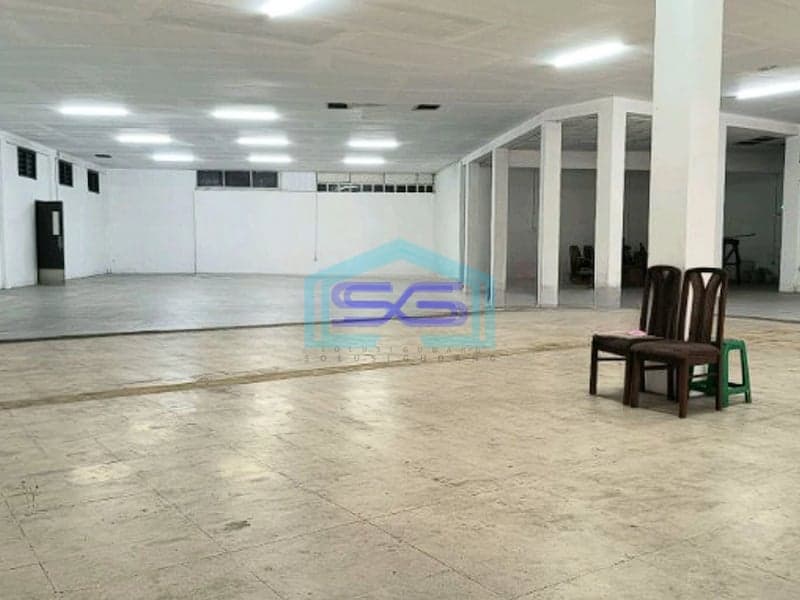 Disewakan Gudang 1 Lantai Strategis Lokasi Di Mampang Prapatan Jakarta Selatan LT 800m2