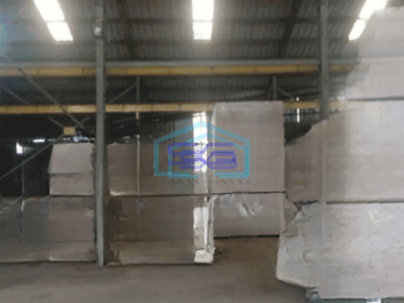 Disewakan Gudang Siap Pakai 2 Lantai Luas Bangunan  2000 m² di Cipondoh Tangerang