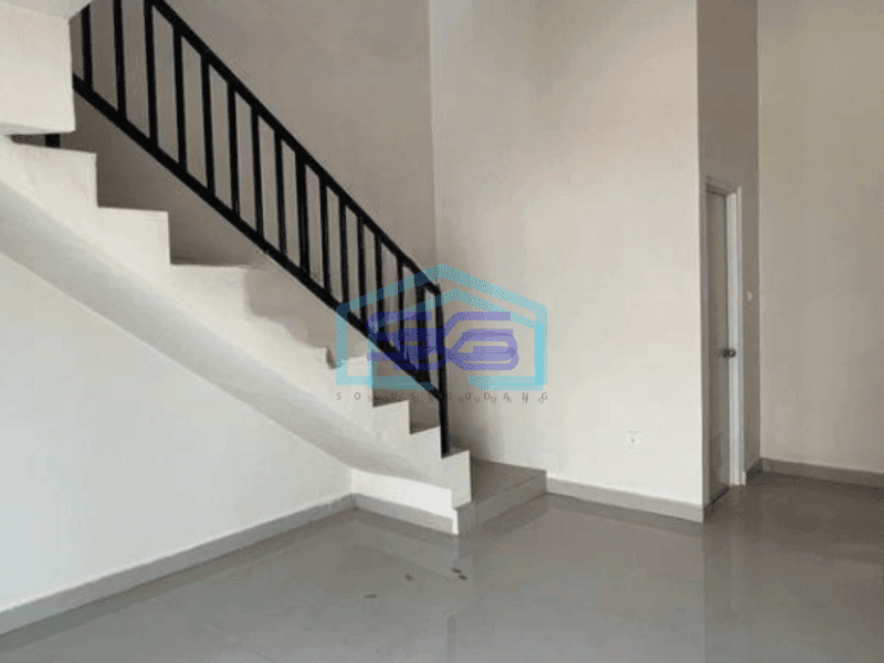 Disewakan Gudang  Ada Kantor Luas Bangunan  288 m² di Poris Tangerang