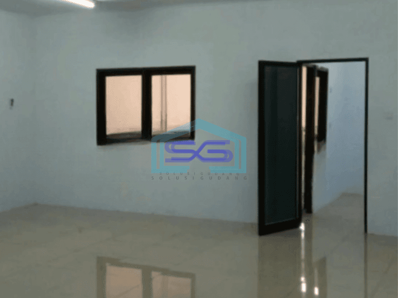 Disewakan Gudang Ada Kantor Luas Bangunan  540 m² di BSD Tangerang