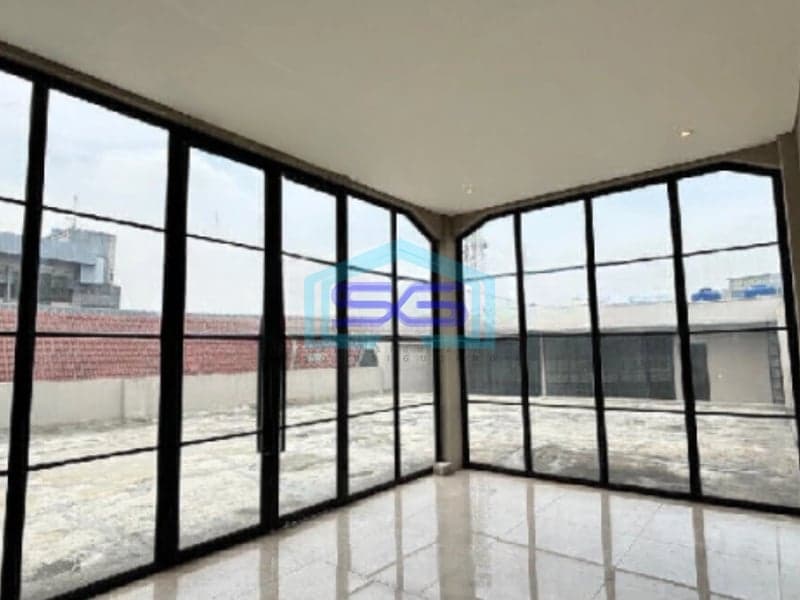 DIjual Kantor 3 Lantai Di Dago Mainroad Bagus Sangat Strategis Di Bandung Luas Bangunan  800 m²