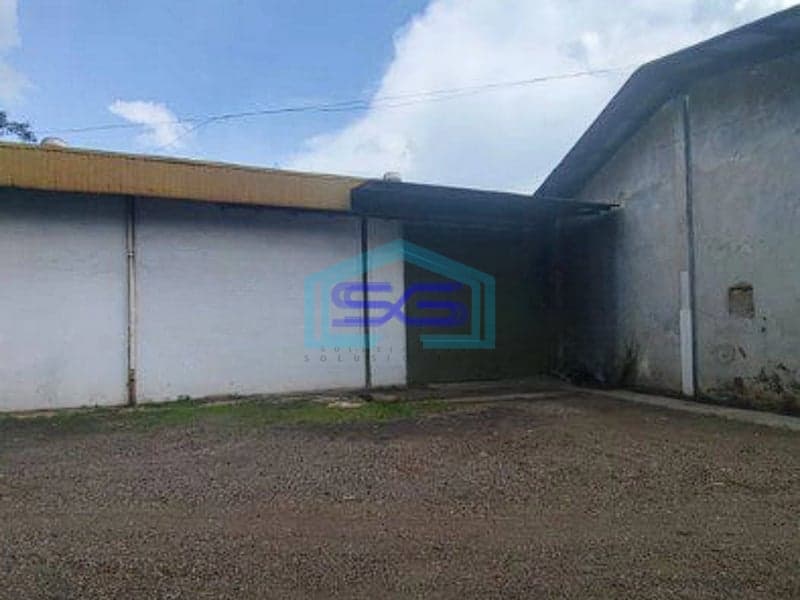 Disewakan Gudang Siap Pakai Di Jl Raya Cikupa Tangerang LT 1700m2
