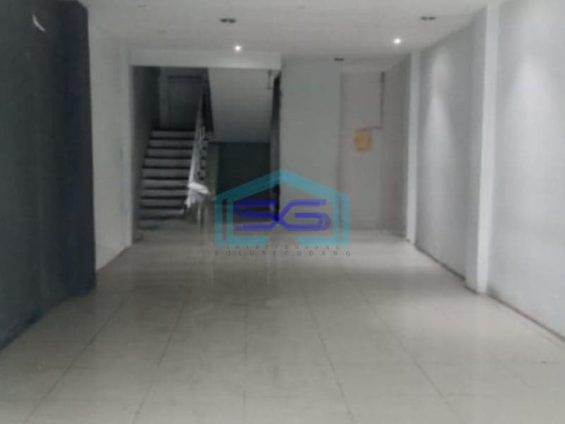 Dijual Ruko Luas Bangunan 245 m² di Jakarta Selatan