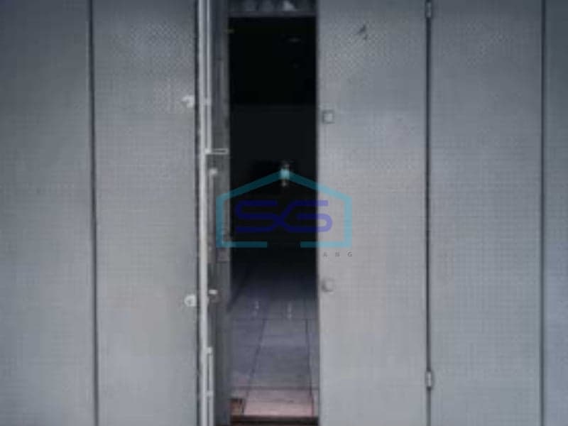 For Rent 4-Story Shophouse 400sqm Suitable for Business Strategic Location in East Cideng, Central Jakarta