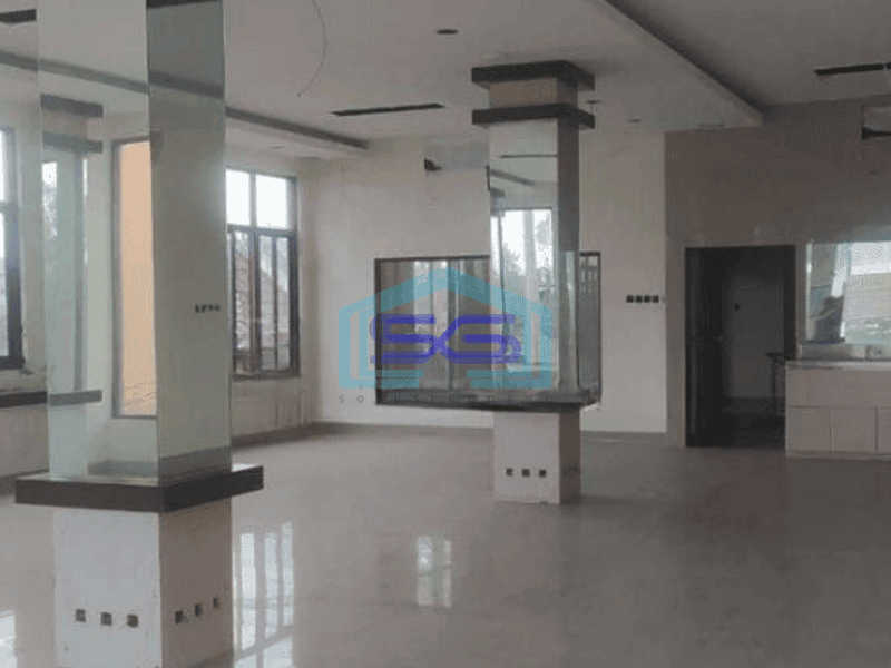 Dijual Ruko Mewah 3lantai Pinggir Ringroud Utara Sleman Yogyakarta