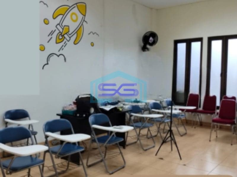Dijual Ruko Pinggir Jalan Raya Boulevard Kelapa Gading Jakarta Utara LB 220m2