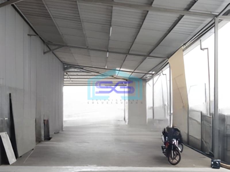 Disewakan Gudang Ada Kantor Luas Tanah 1600 m² di Cipondoh Tangerang