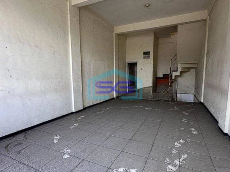 Disewakan Ruko Siap Pakai Pinggir Jalan Besar Lowokwaru Malang Bangunan 3 Lantai