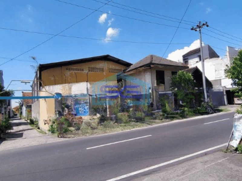 Disewakan Gudang Akses Container di Jebres Solo Luas Tanah  585 m²