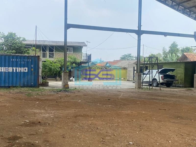Disewakan Gudang Ex Gudang Alat Berat Luas Tanah 1250 m² di Legok Tangerang