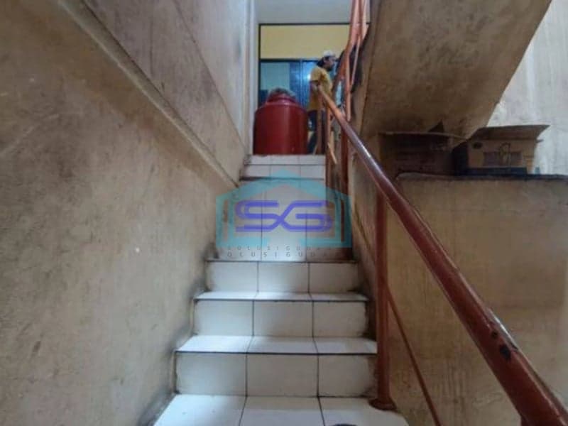Dijual Ruko 3.5 Lantai Taman Palem Jakarta Barat LT 68m2