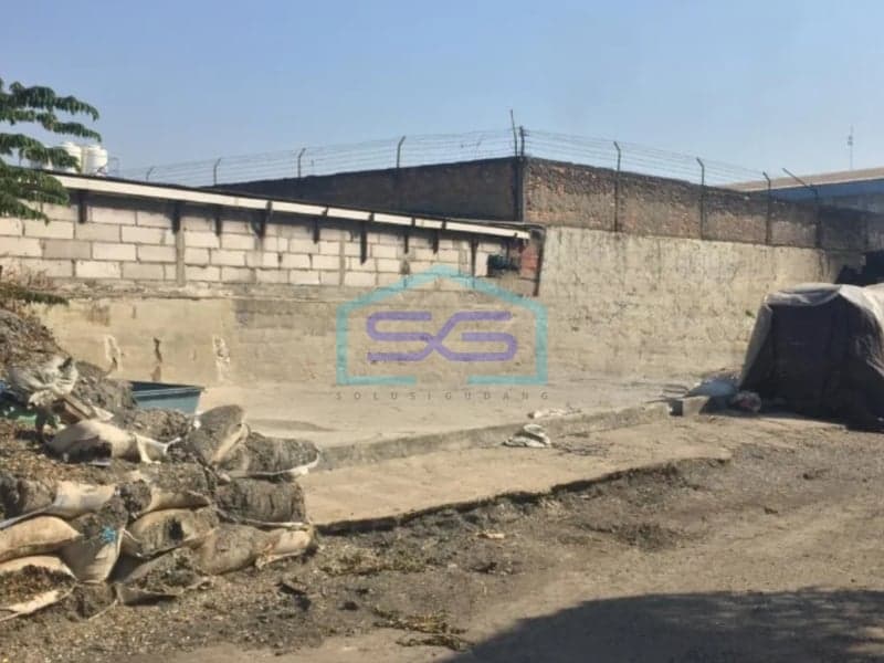 Dijual Gudang Luas Bangunan 2.000 m2 di Jalan Kapuk Kayu Besar, Jakarta Barat