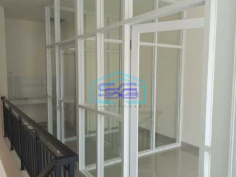 Disewakan Ruko Baru di Sorrento Boulevard Gading Serpong Tangerang Luas Bangunan  81 m²