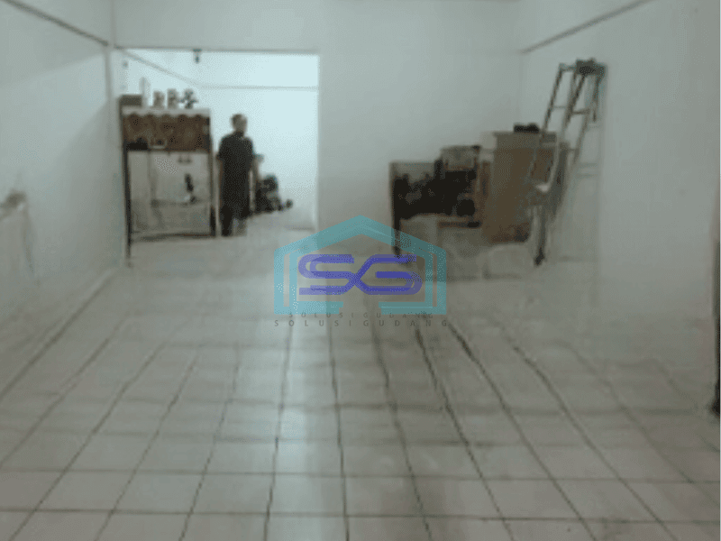 Dijual Cepat Ruko Luas Bangunan  350 m² di Jembatan Tiga Jakarta Utara